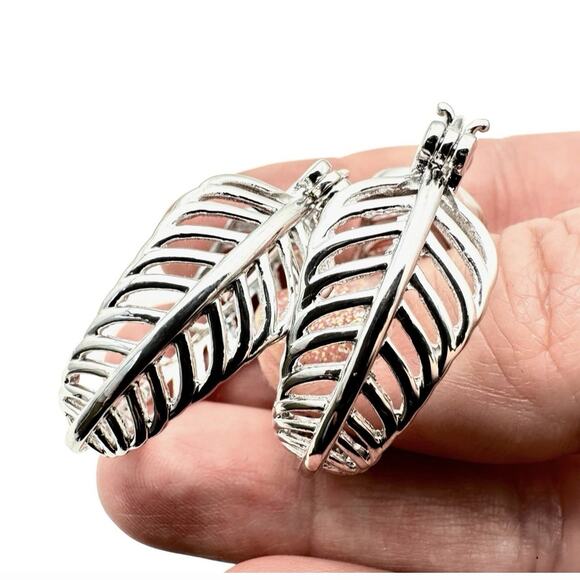 Chuck Clemency Hoop Earrings Sterling Silver 1.5” - Picture 4 of 7